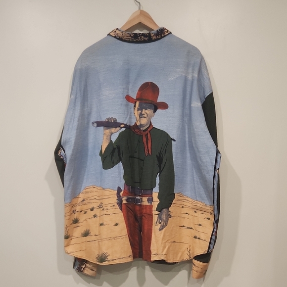 John Wayne Men's Green Patterned Cool Shirt - Picture 5 of 7